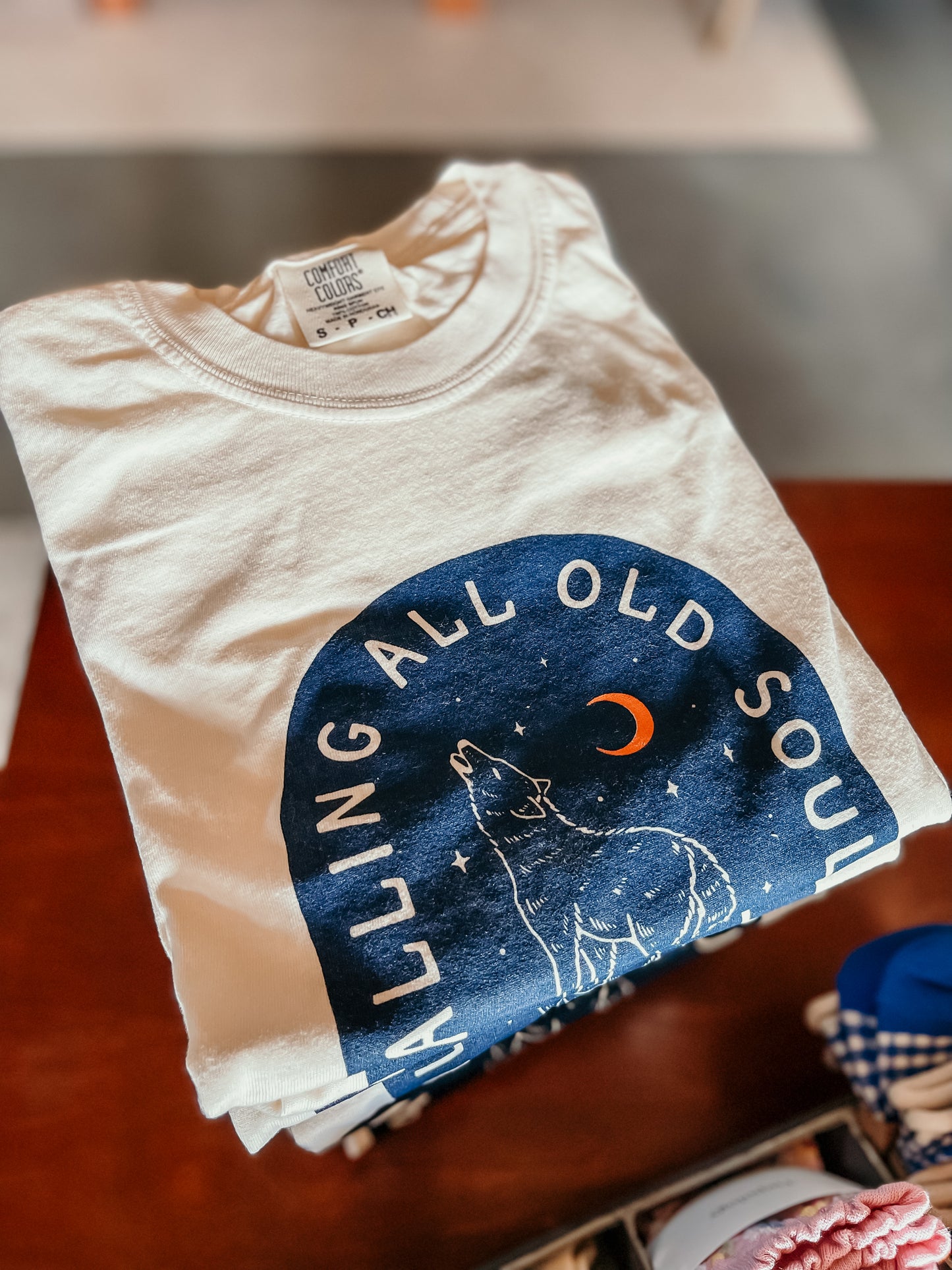 Old Souls Bluestem Mercantile T-shirt LU