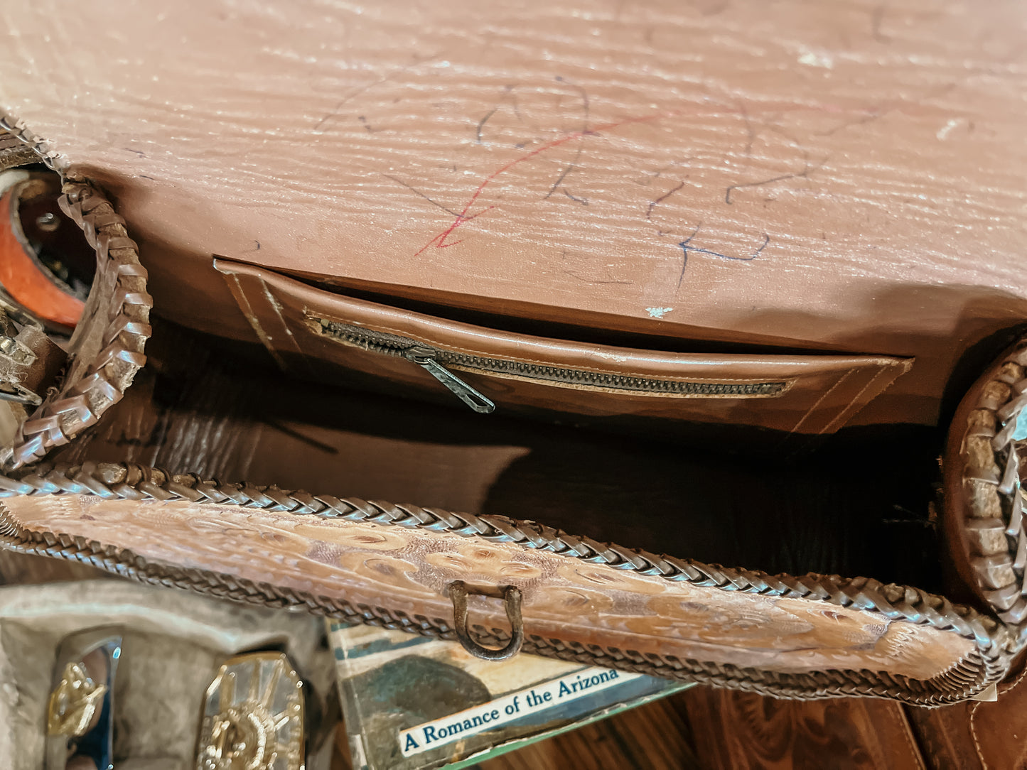 The Tracie Vintage Tooled Leather Purse LU