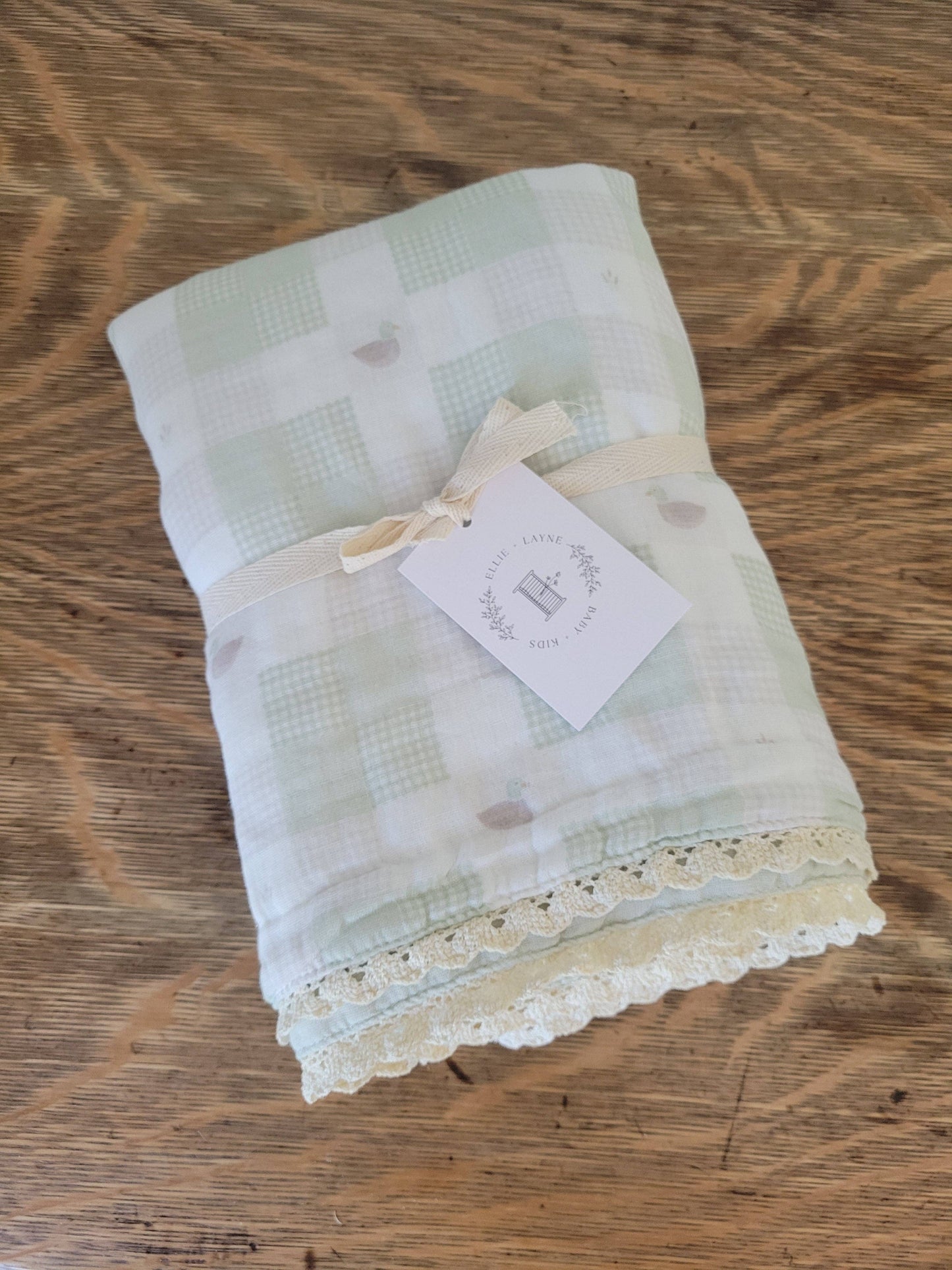 Little Mallard Duck Quilt 6 Layer Gauze Blanket: Lace border