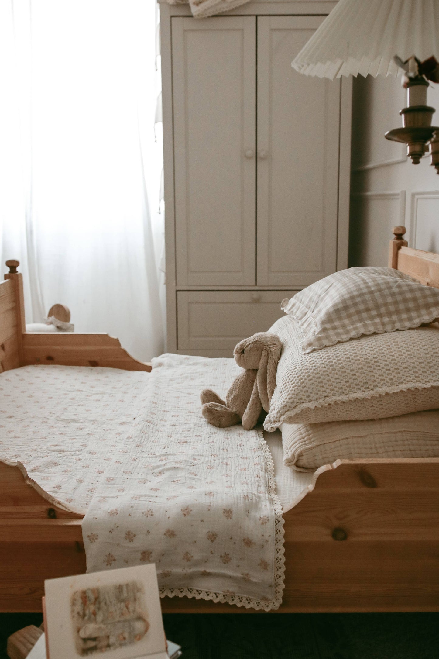 Big Kid Blanket- Evie Floral
