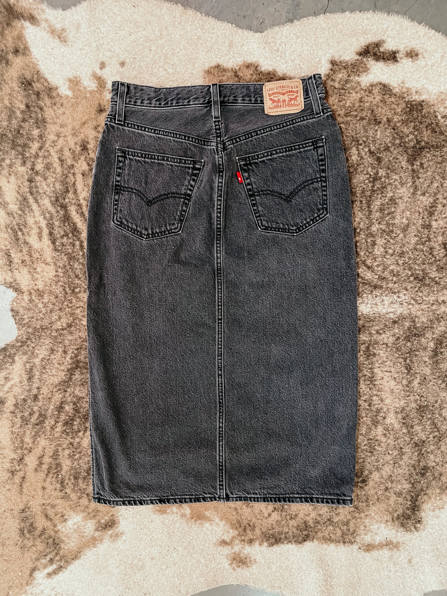 Levi’s Denim Skirt HP