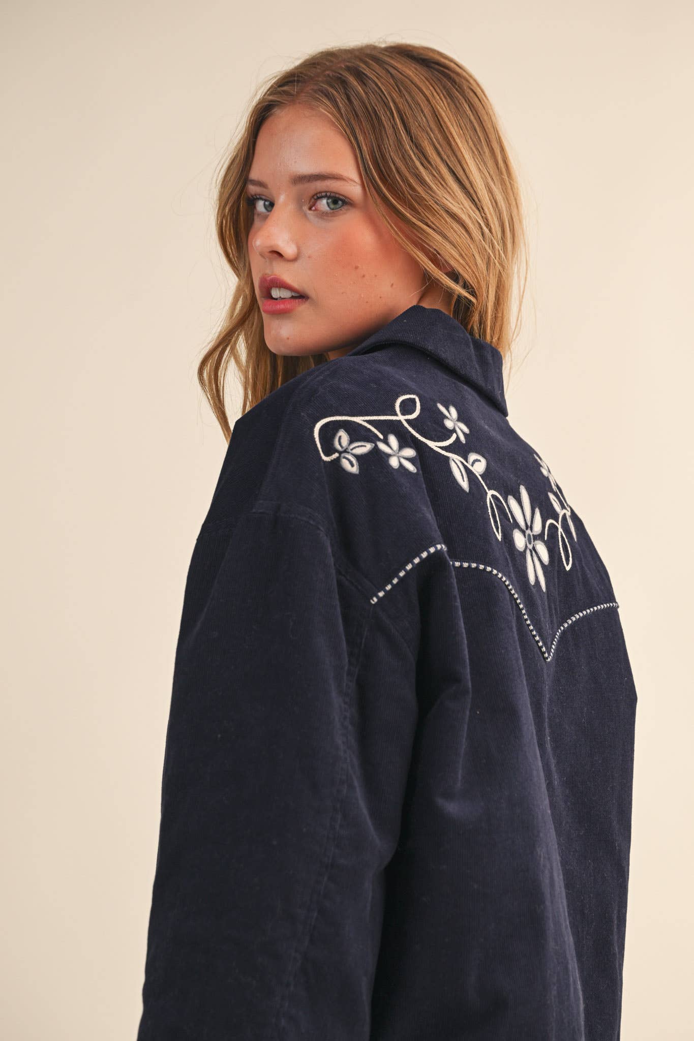 FLORAL EMBROIDERY QUILTED CORDUROY JACKET HP