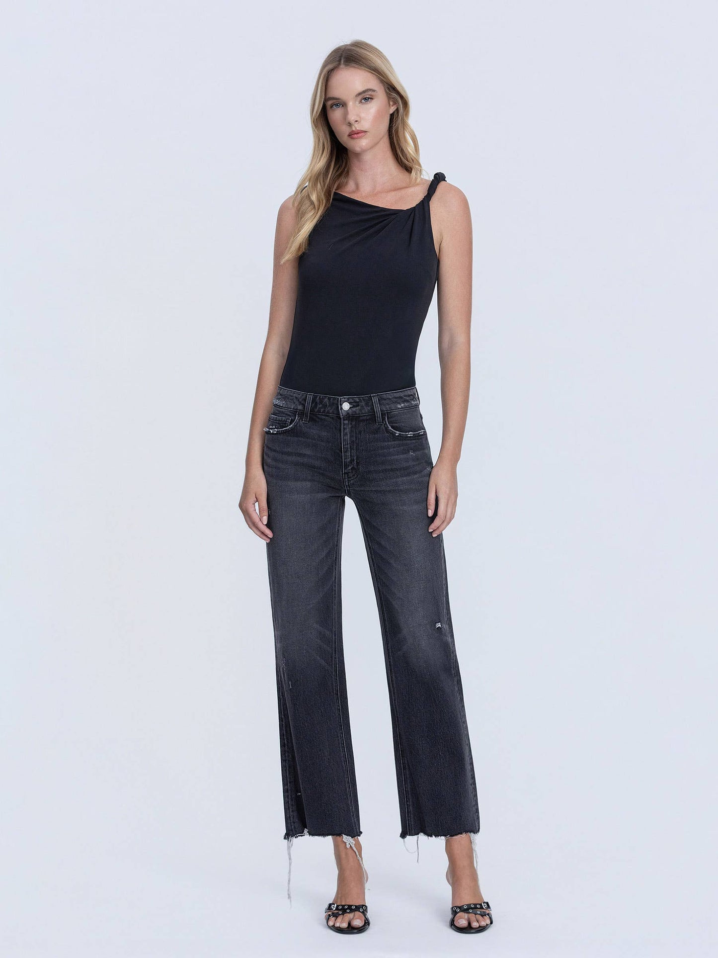 MID RISE RAW HEM BLACK SLIM WIDE JEANS HP