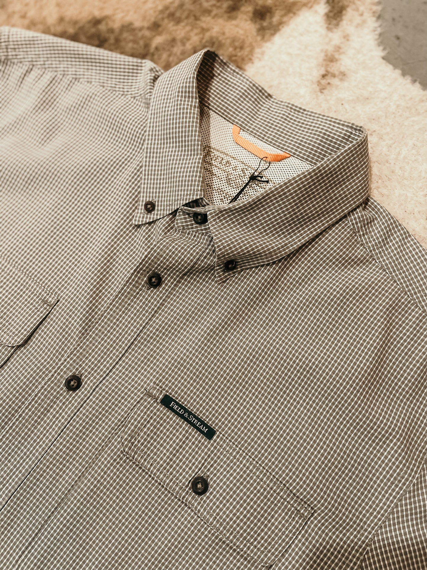 Field and Stream Button Up HP