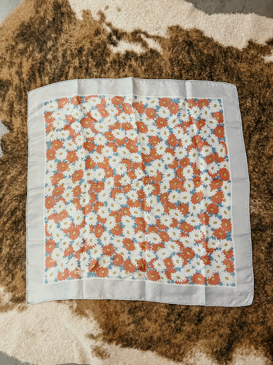 Vintage Daisy Scarf HP