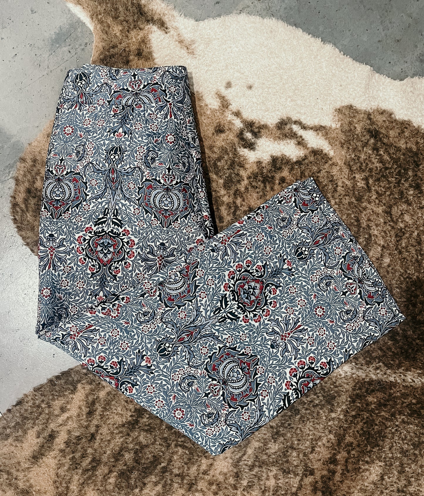 Urban Outfitters Cropped Pants HP