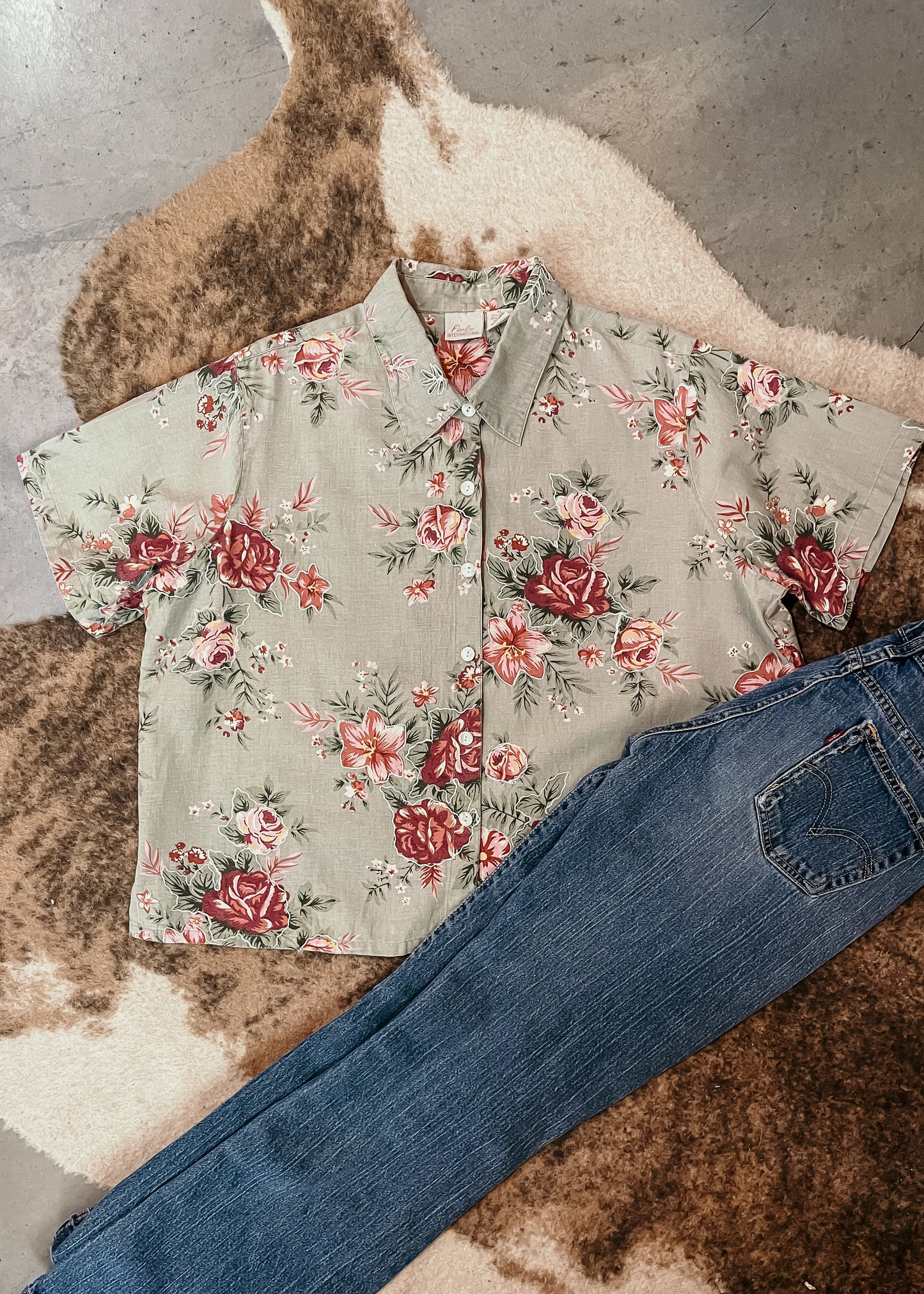 Boxy Vintage Floral Top HP