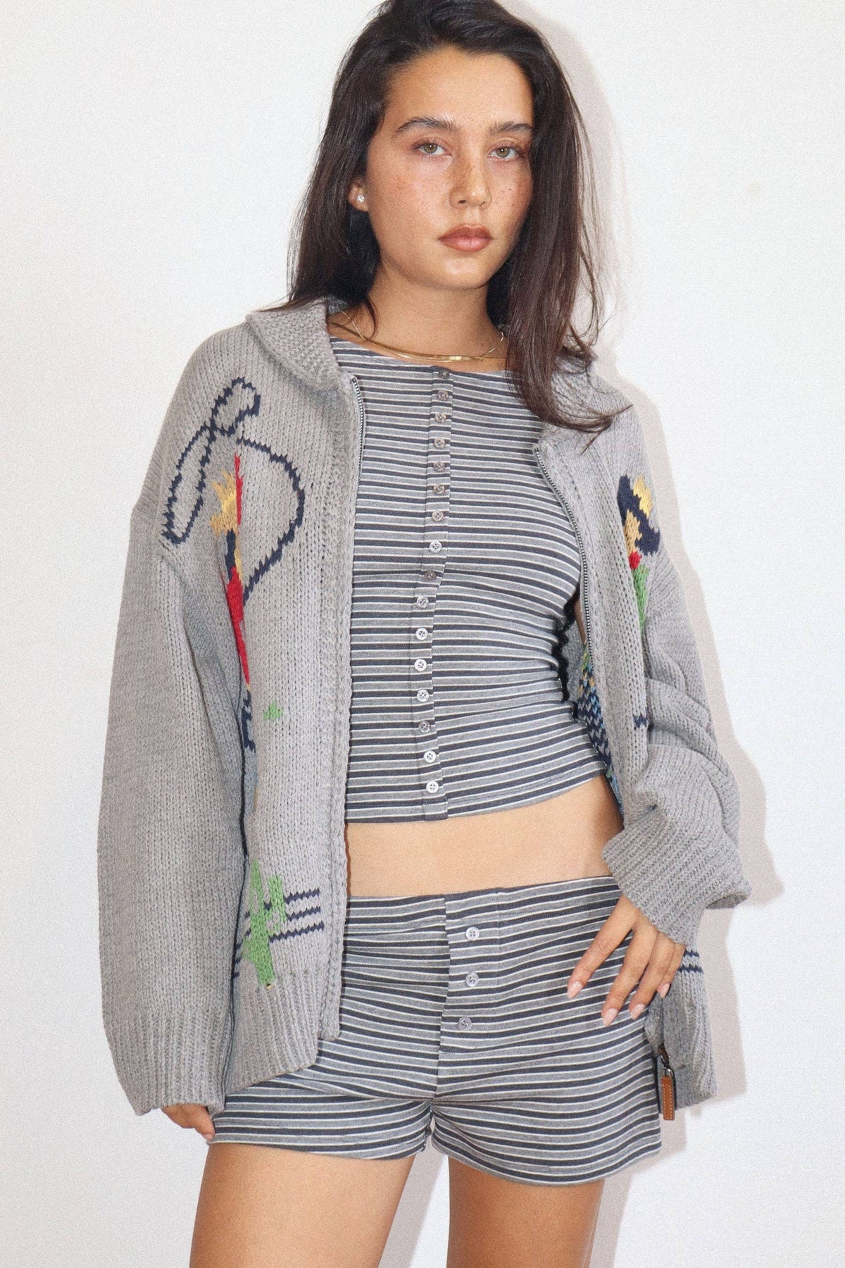 Cowgirl Knit Zip-Up Cardigan : GREY