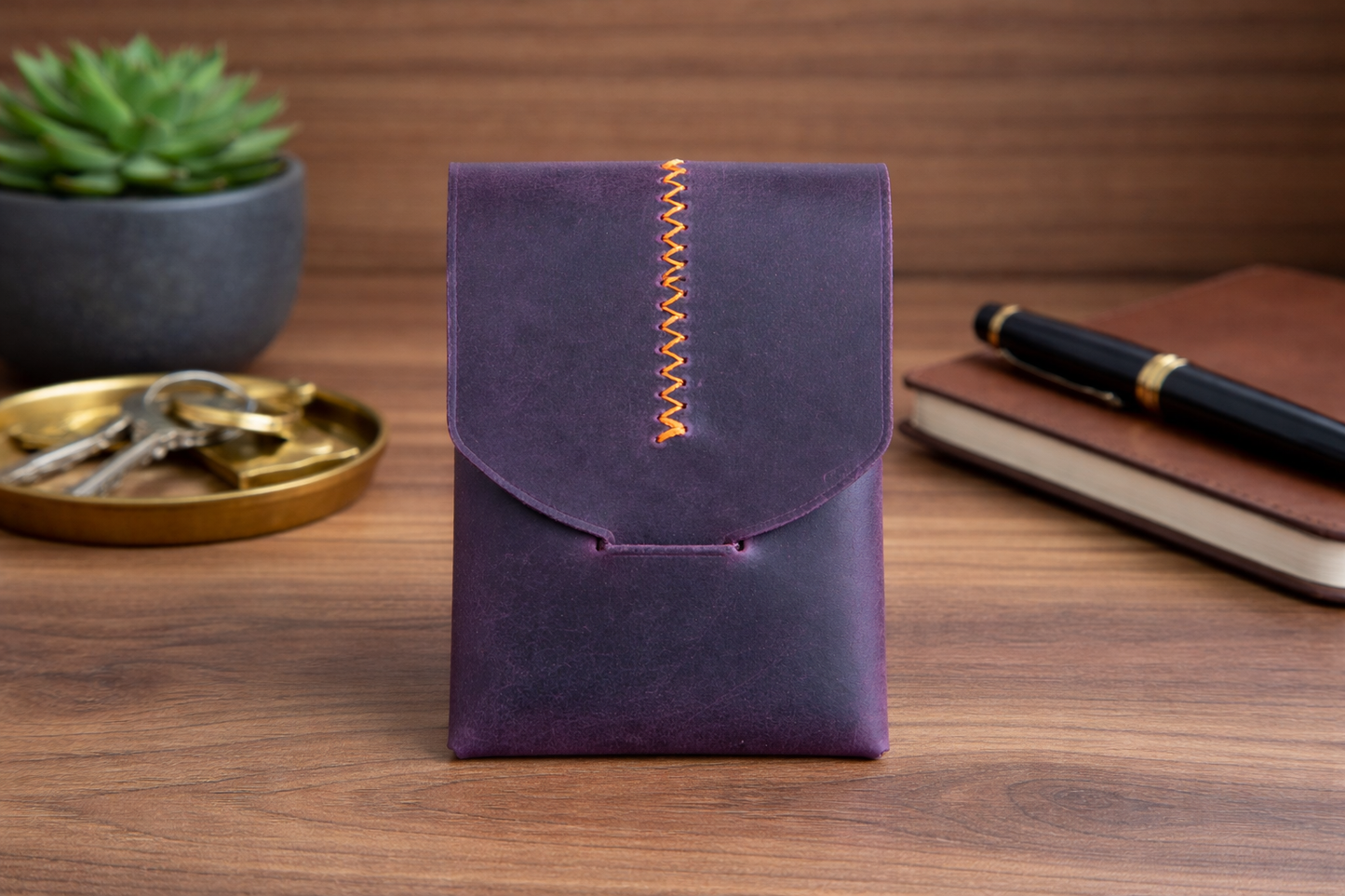 Leather Wallet Slim Handmade Card Holder for Men & Women: Light Brown
