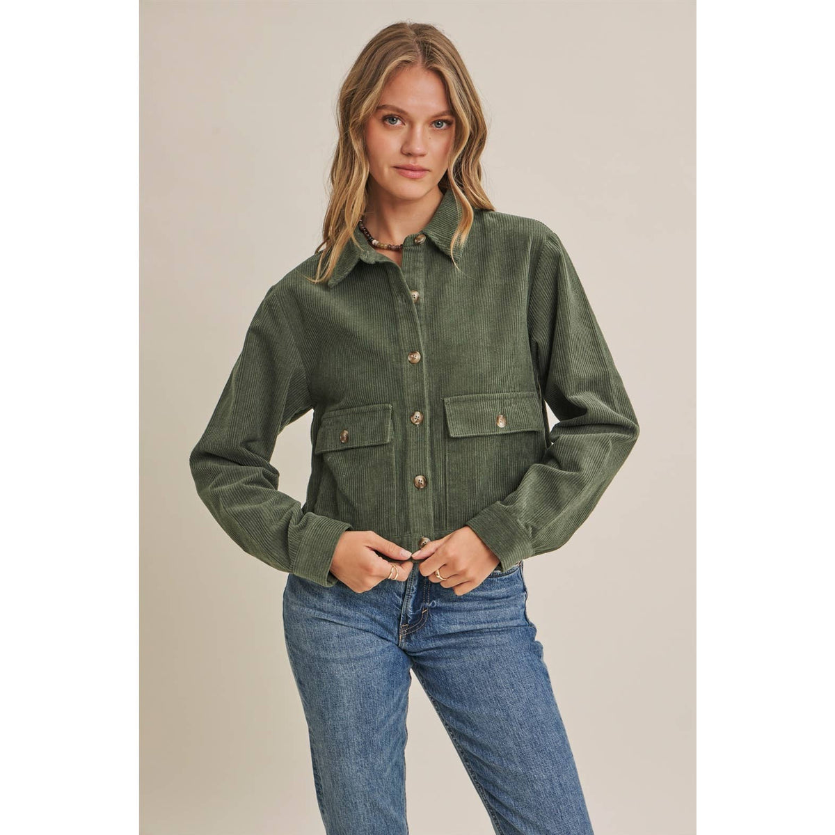 THE WEEKEND ESCAPE COTTON CORDUROY CROPPED JACKET: OLIVE