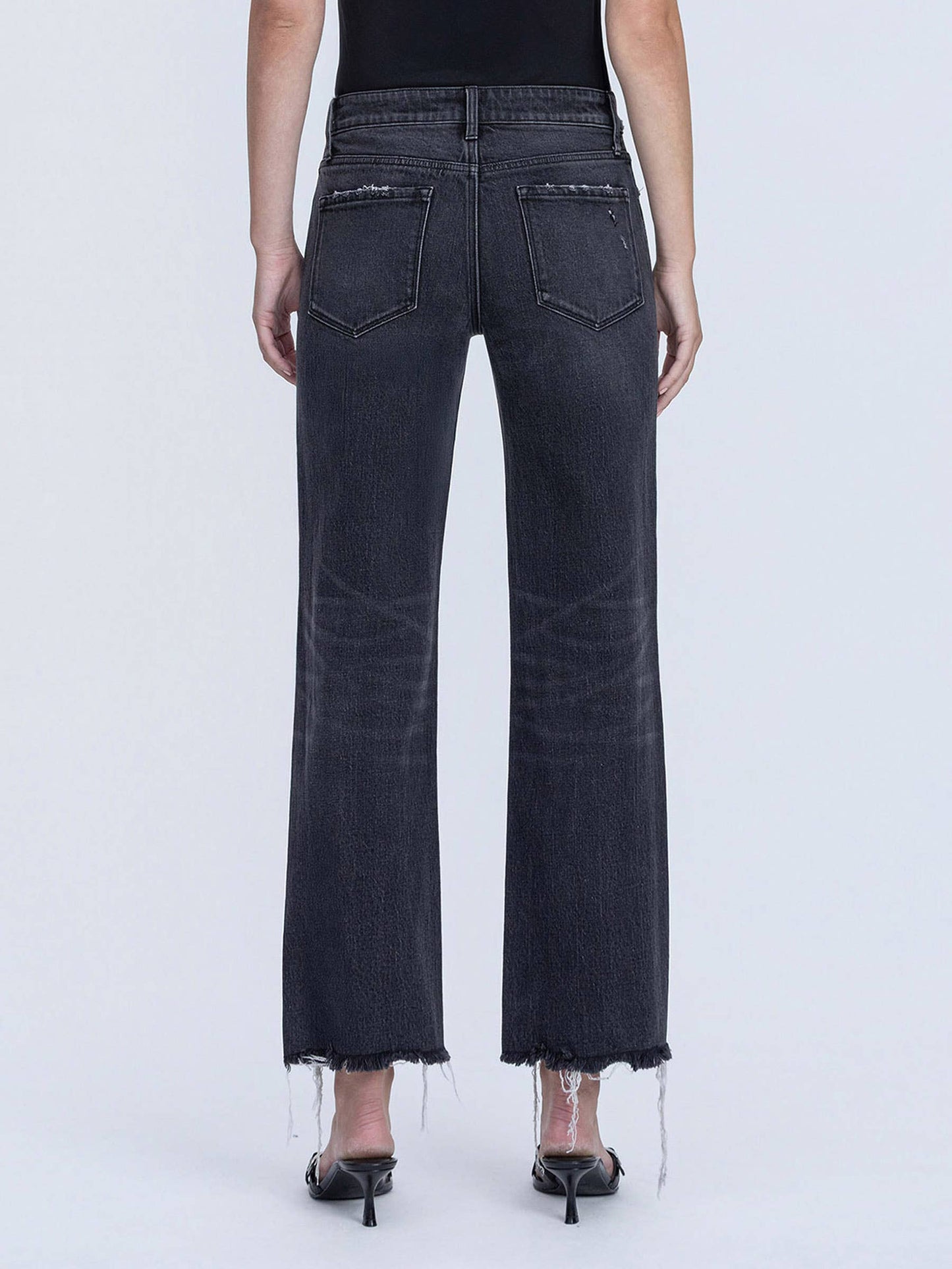 MID RISE RAW HEM BLACK SLIM WIDE JEANS HP