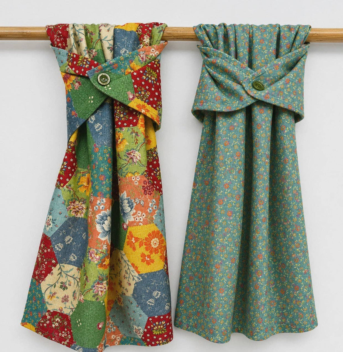 County Fair Button Tea Towels, Set of 2: OS