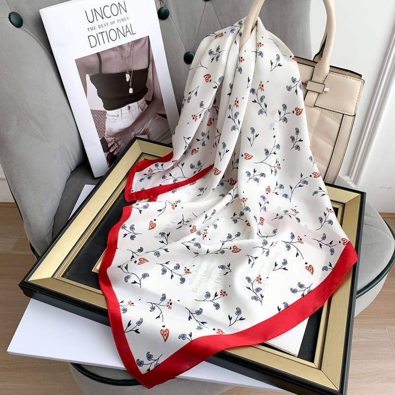 FLOWER PRINT SILKY FEELING BANDANA-PINK LU