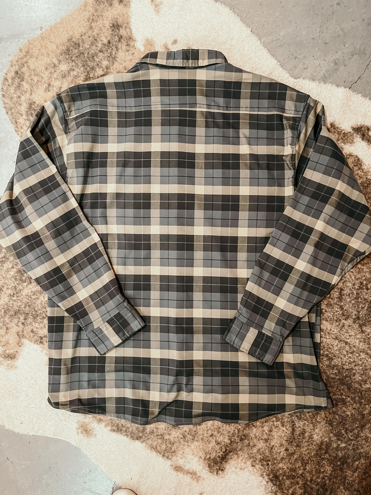 Poncho Grey Plaid Flannel Shirt HP