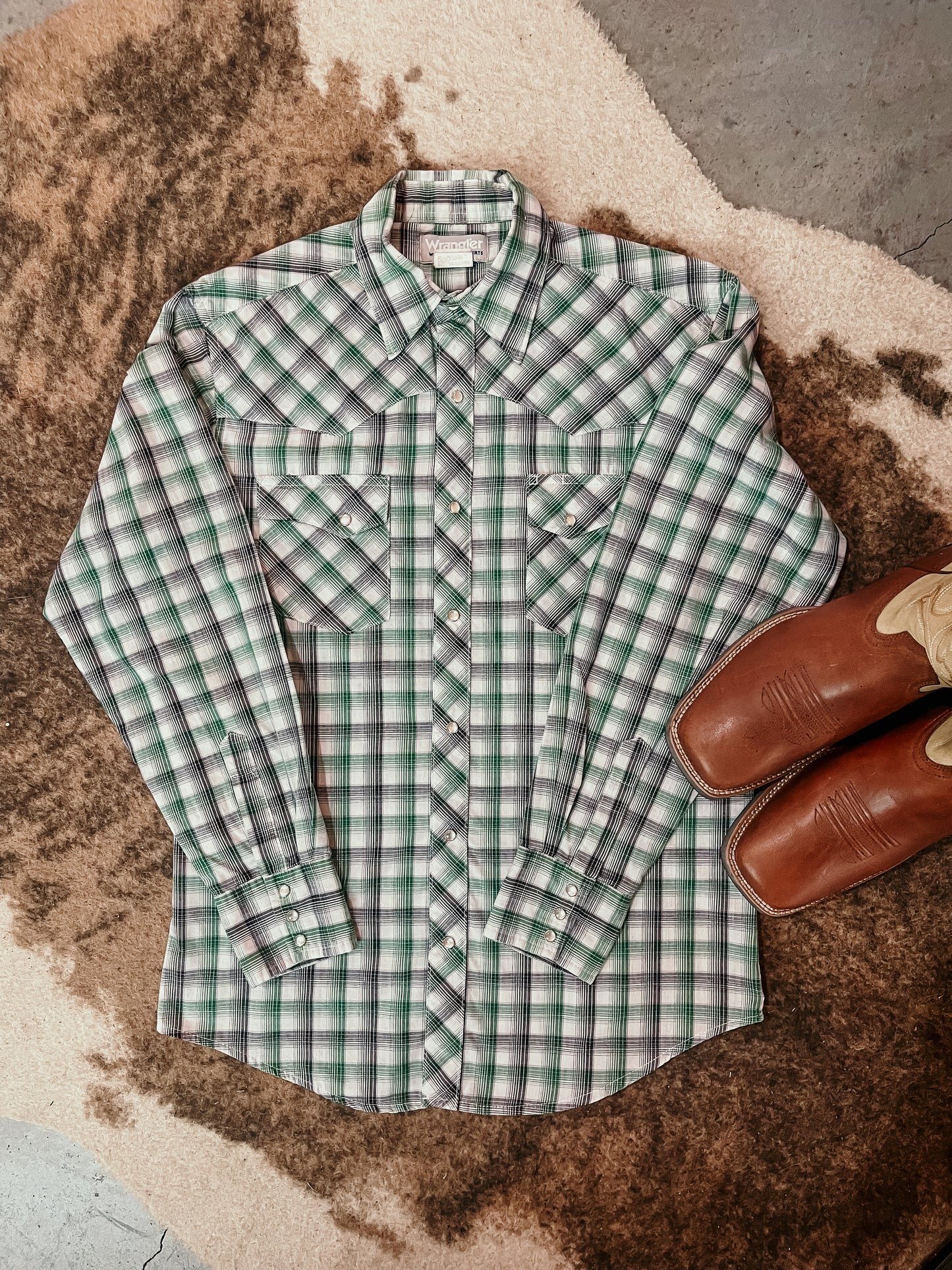 Green and Black Plaid Pearl Snap HP