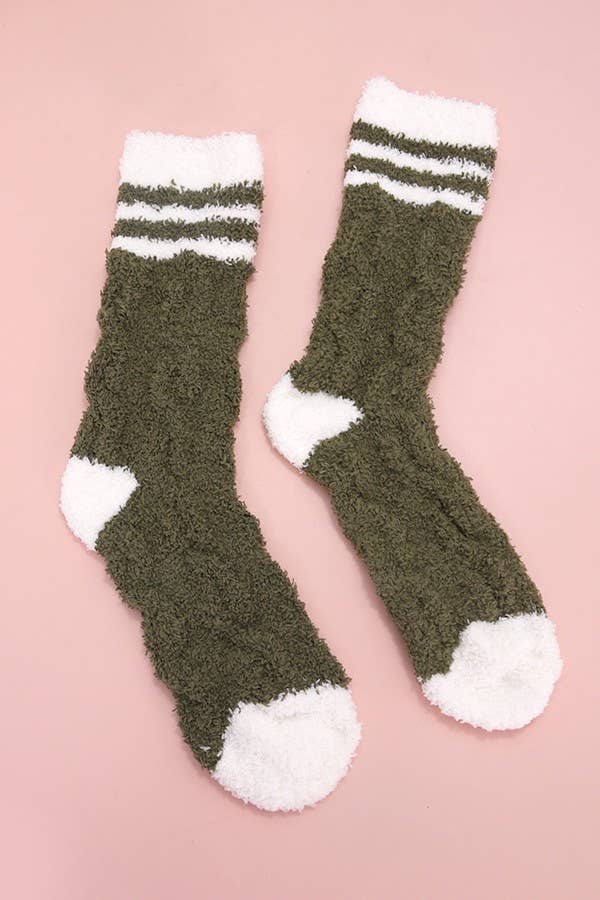 WARM CHINLON SOFT FLEECE FUZZY SOCKS-OLIVE LU