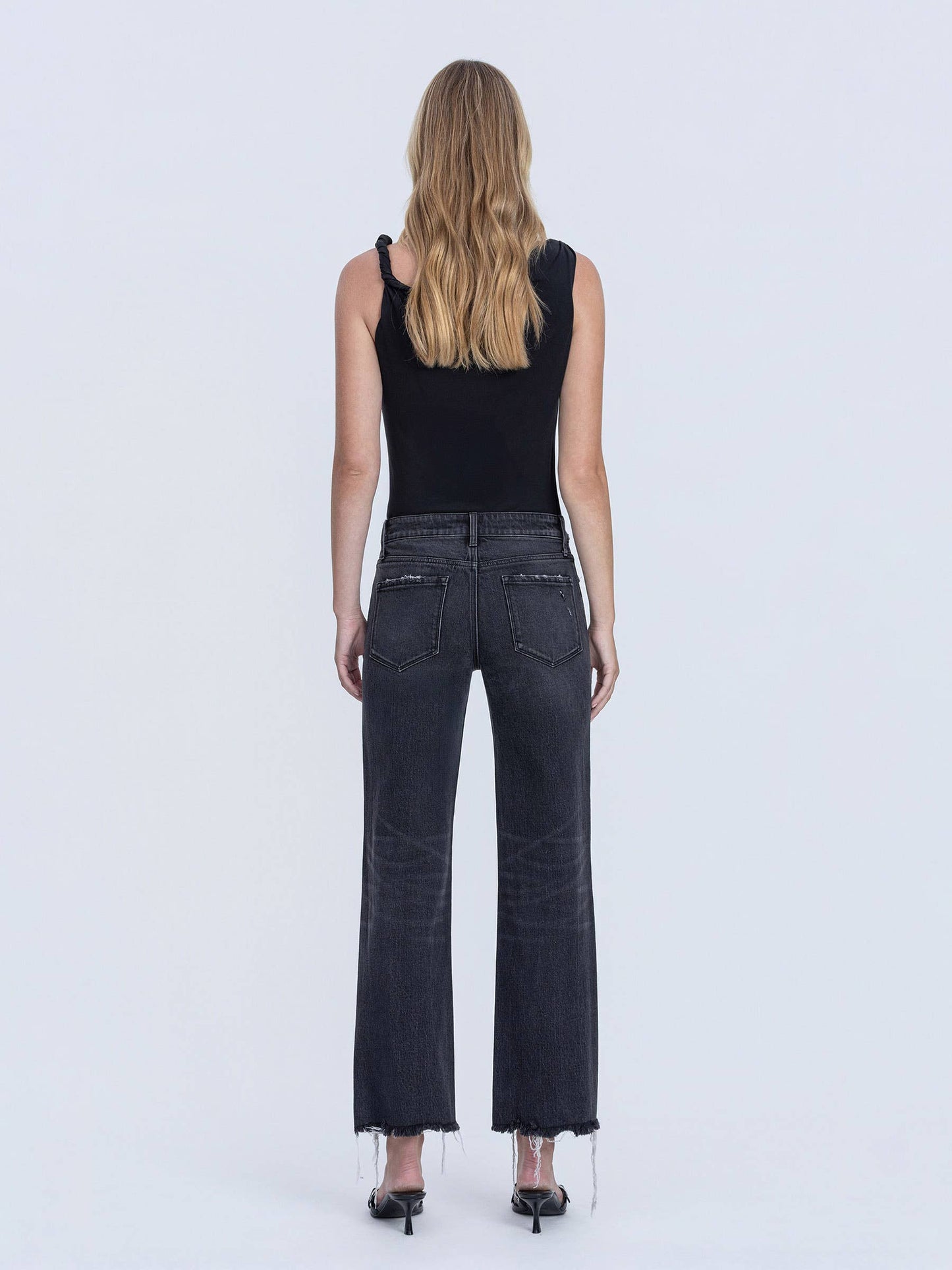 MID RISE RAW HEM BLACK SLIM WIDE JEANS HP