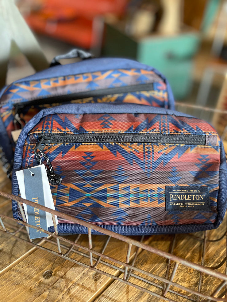 Trapper Peak Waist Pack- Navy